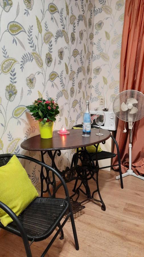 Apartamento Madlena Buduar Riga Exterior foto